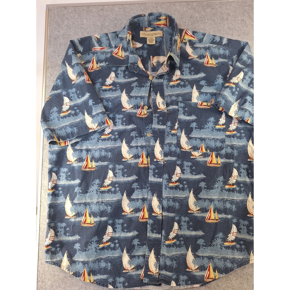 Munsingwear Mens Blue Sailboat Palm Tree Nautical Cotton Button Down Shirt M